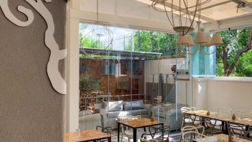 Vetrate scorrevoli per ristorante in dehor esterno