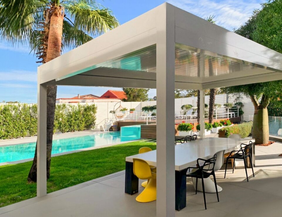Pergola bioclimatica orientabile gallery 1